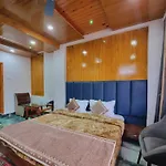 Wow Hotels Green View