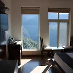 Goroomgo Namaskar Heights Dalhousie