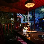 Pax Hotel Rock Villa Swimming Pool Available Dalhousie