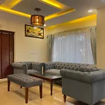 The Pine Retreat - Mall Road Dalhousie