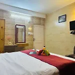 Hotel Punjabi Junction Dalhousie #Manage By Eagle Group