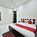 Oyo 12662 Hotel Granite Peak