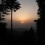 Sandringham Hideout - A Wandertrails Stay