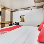 Oyo 12023 Hotel Jasmine