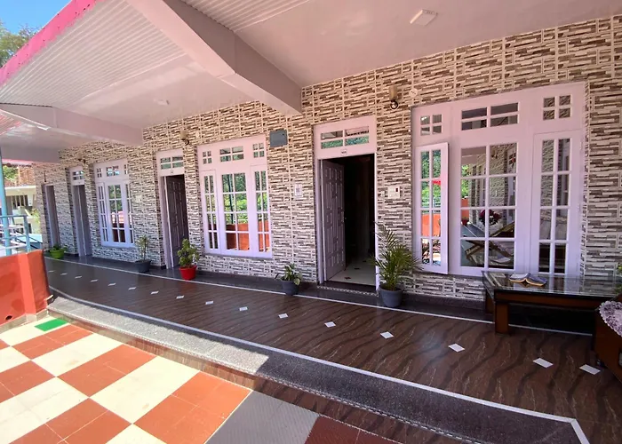 Rock Mountain Premium Homestay Near Rock Garden Dalhousie