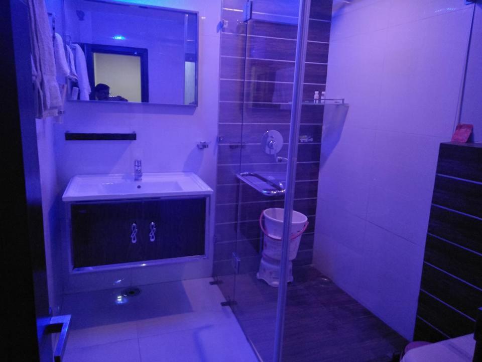 Hotel As Clarks 4*