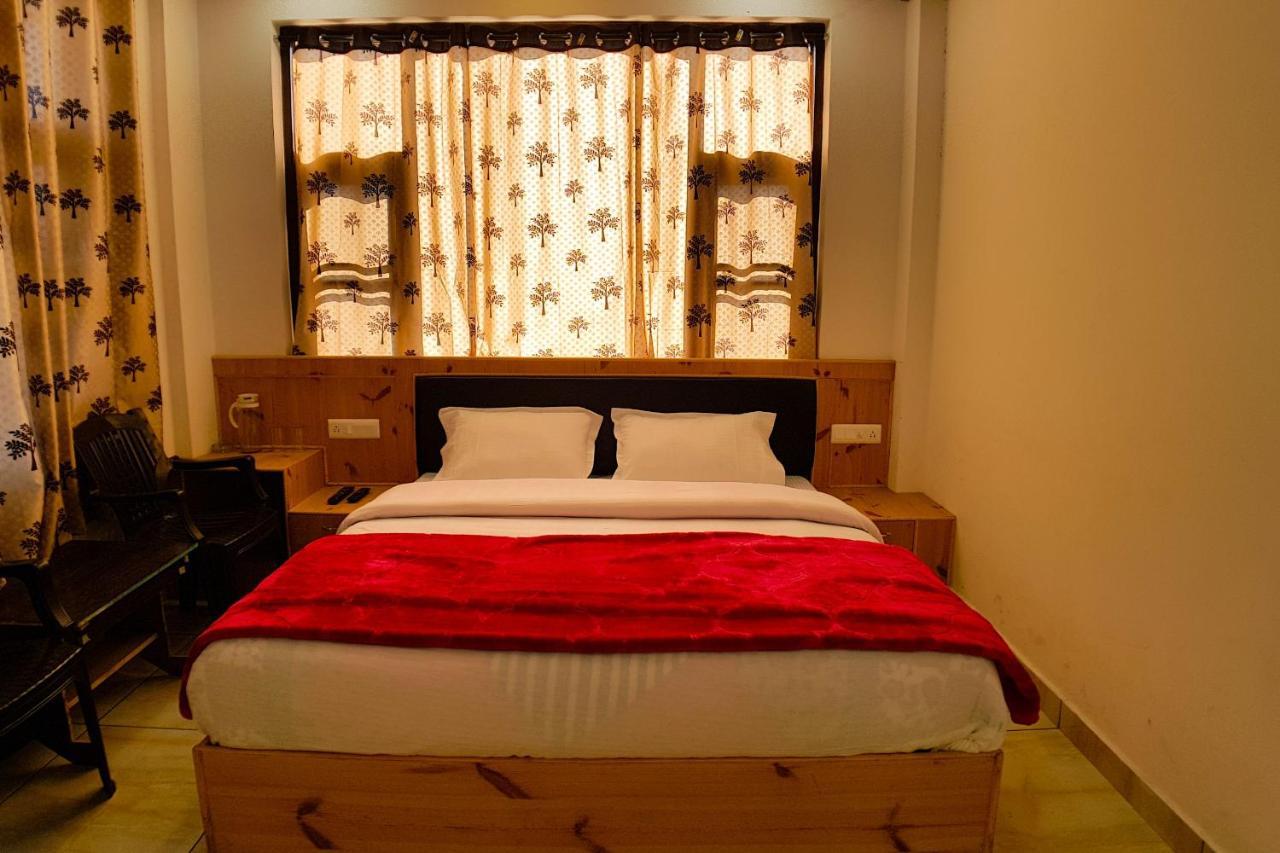 Grand Kailash Khajjiar Homestay *