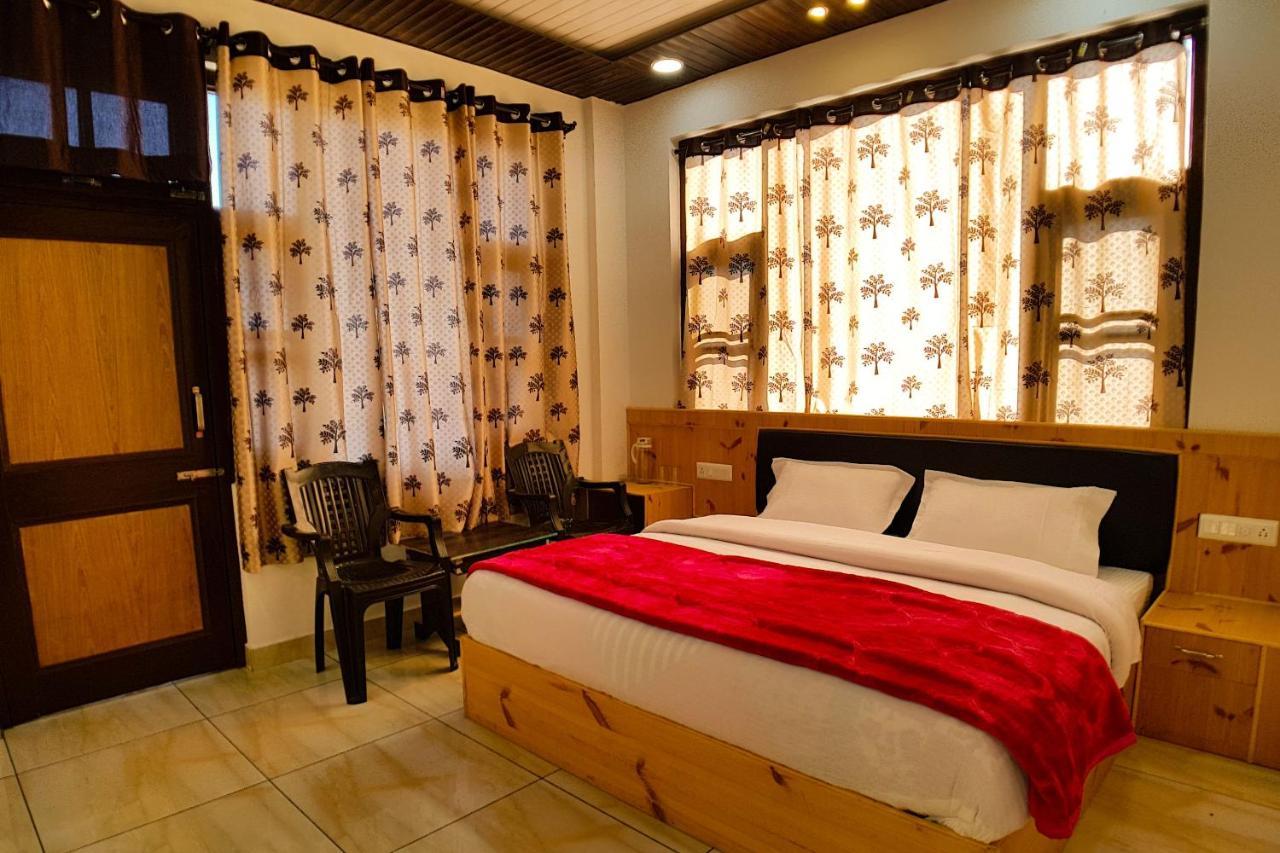 Grand Kailash Khajjiar Homestay *