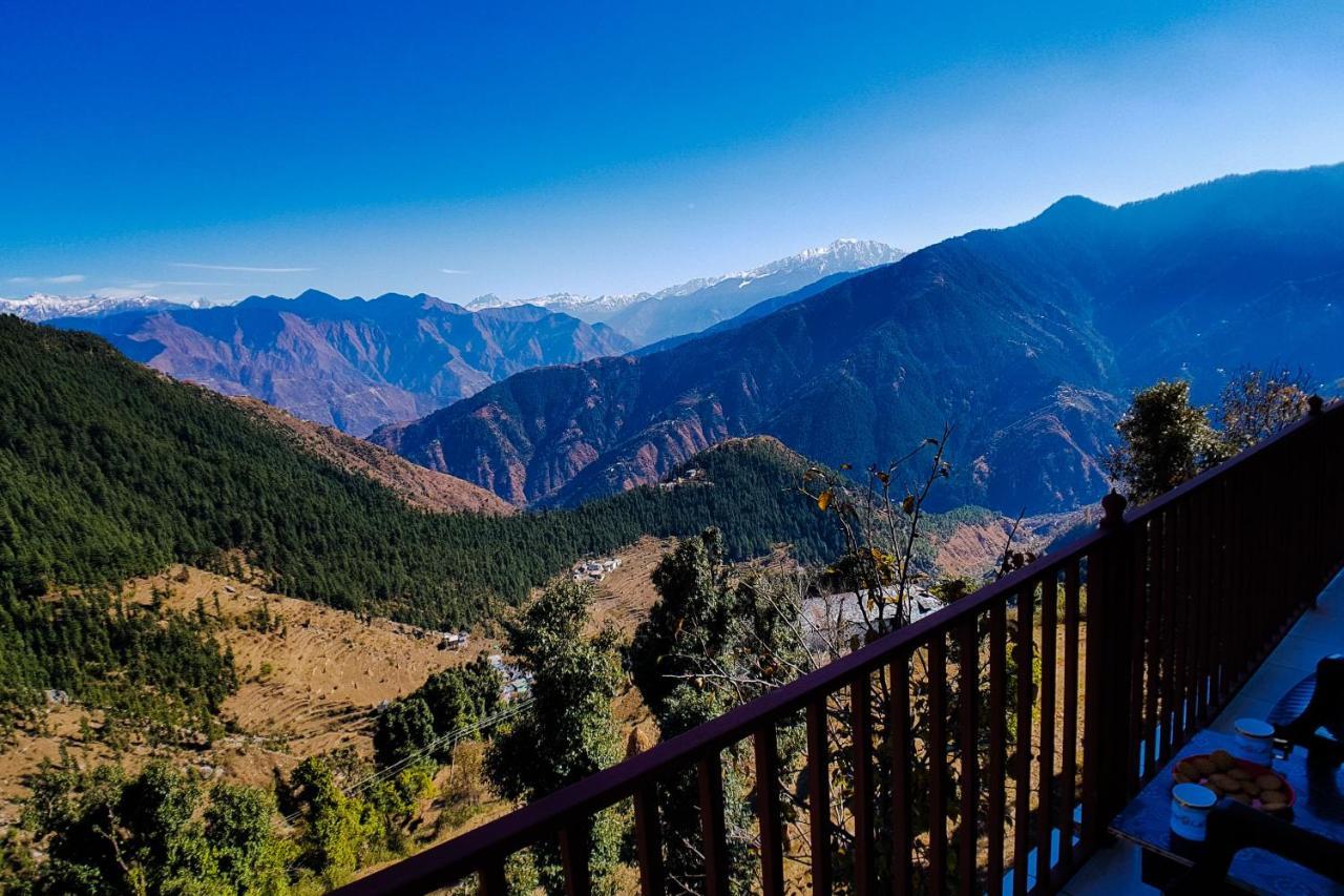 Grand Kailash Khajjiar *