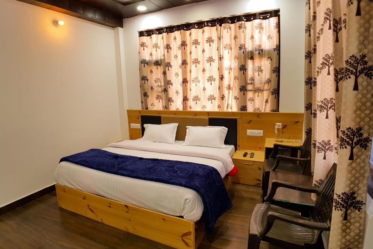 Grand Kailash Khajjiar *