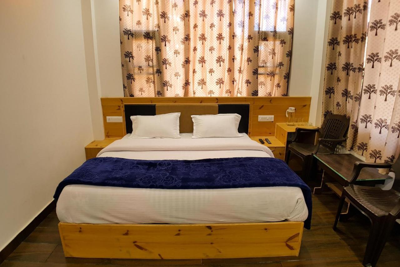 Grand Kailash Khajjiar Dalhousie