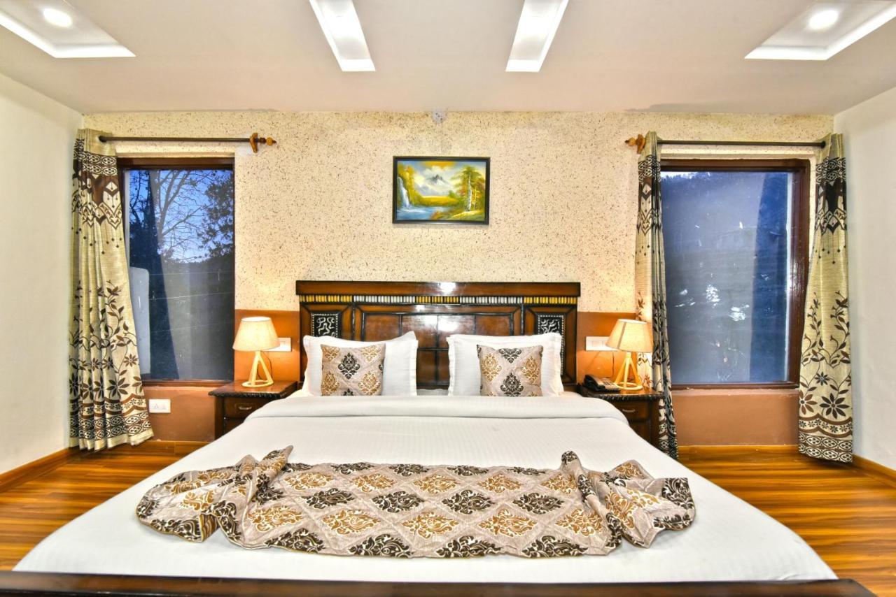 Satyam Int. By Pineberry 3* Dalhousie
