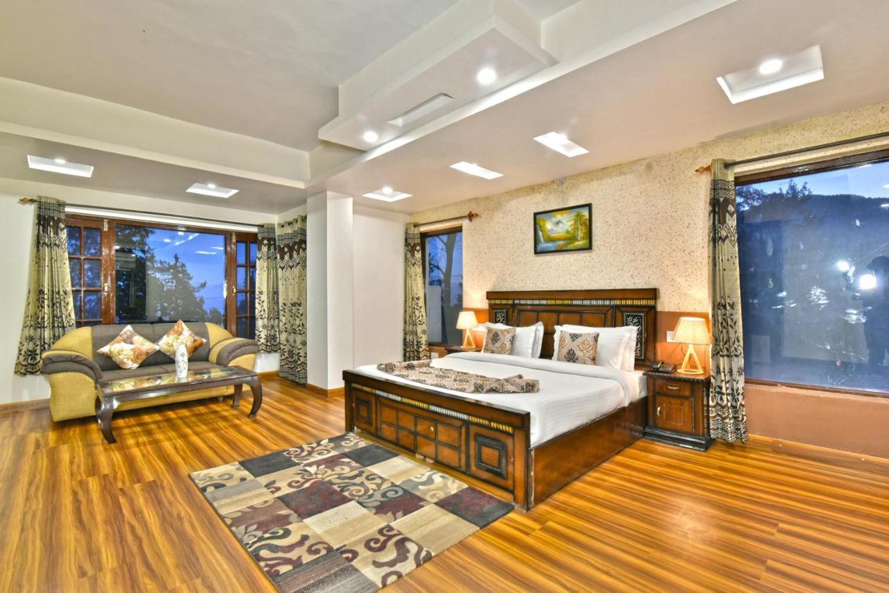 Satyam Int. By Pineberry Hotel 3*
