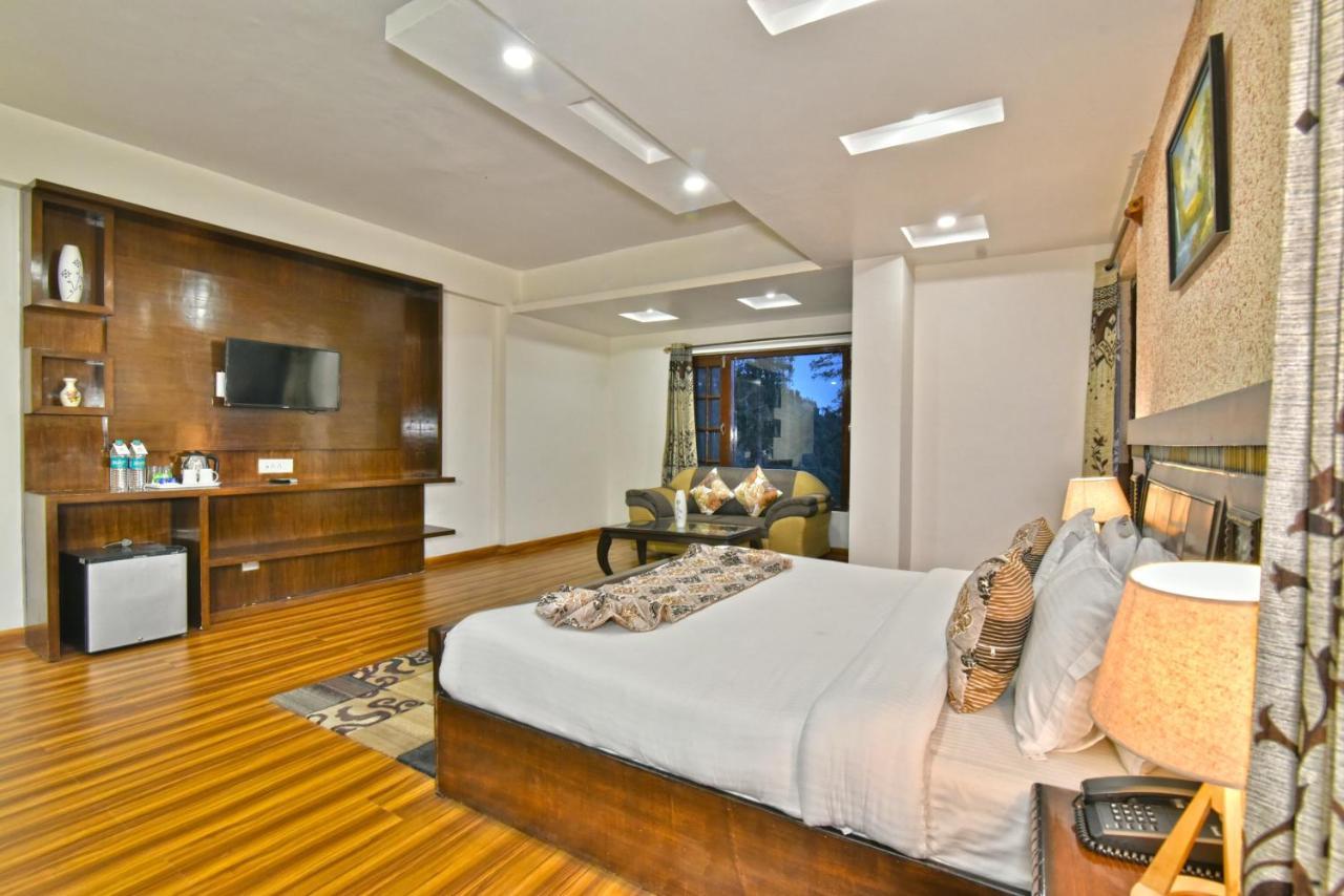 Satyam Int. By Pineberry Hotel