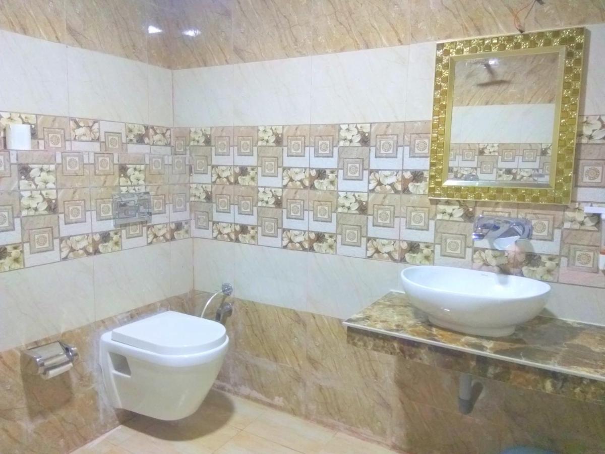 Hotel Himdhara,