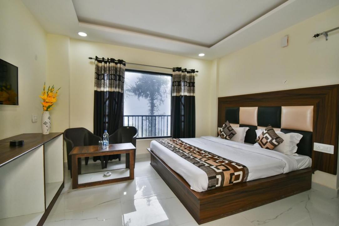 Blue Heaven - In Hotel *