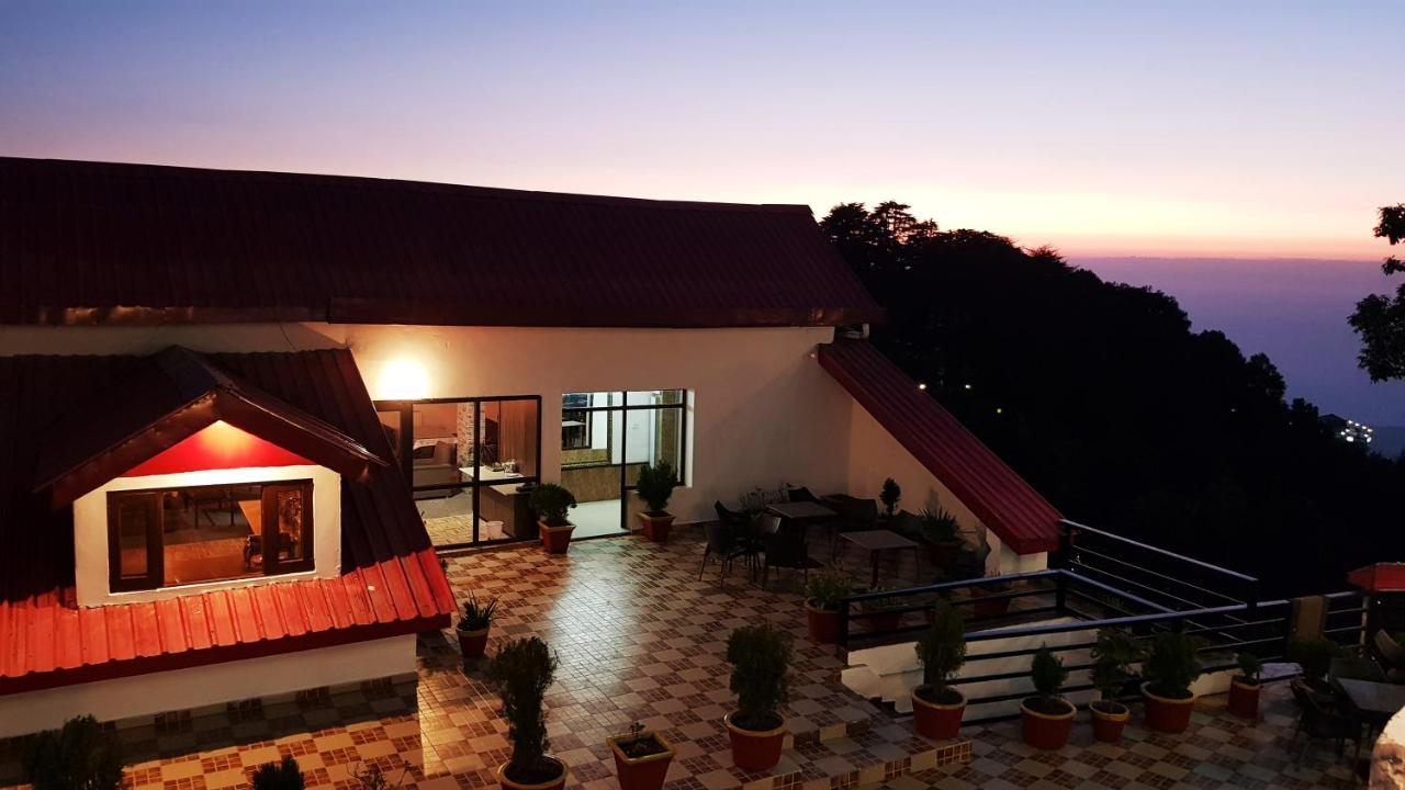 New Palace Hotel Dalhousie
