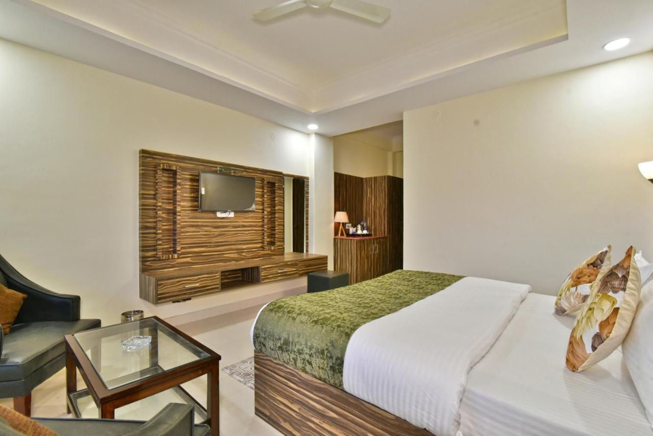 Comfort Court