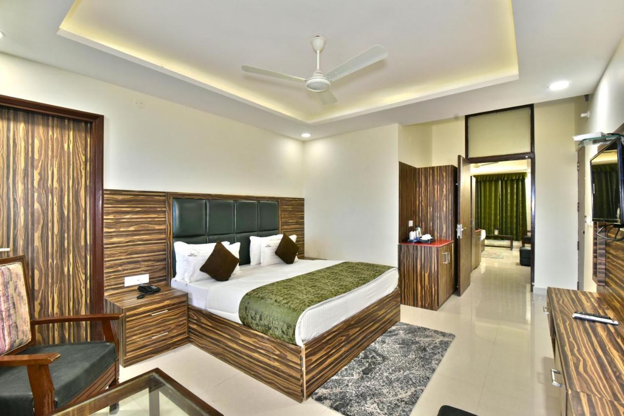 Hotel Comfort Court 4*