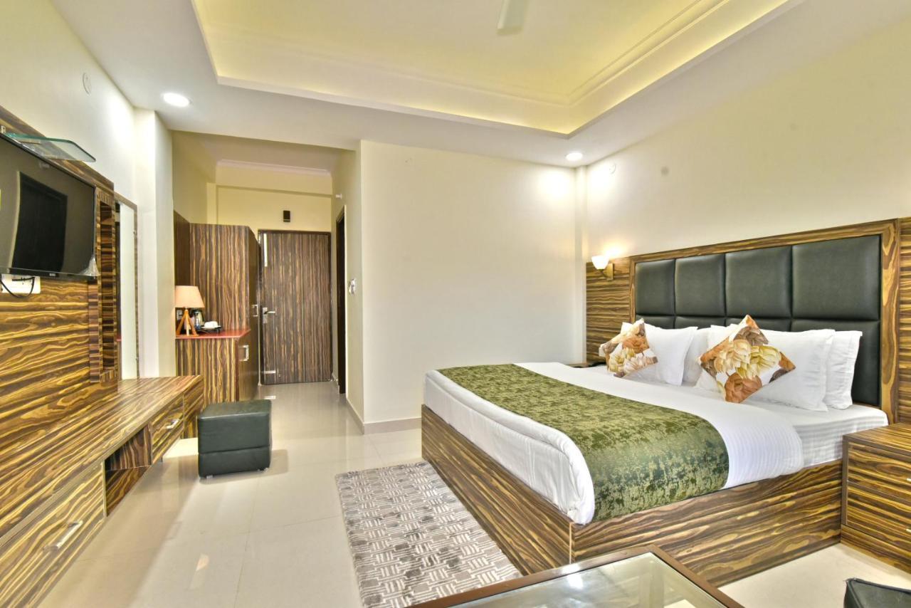 Comfort Court