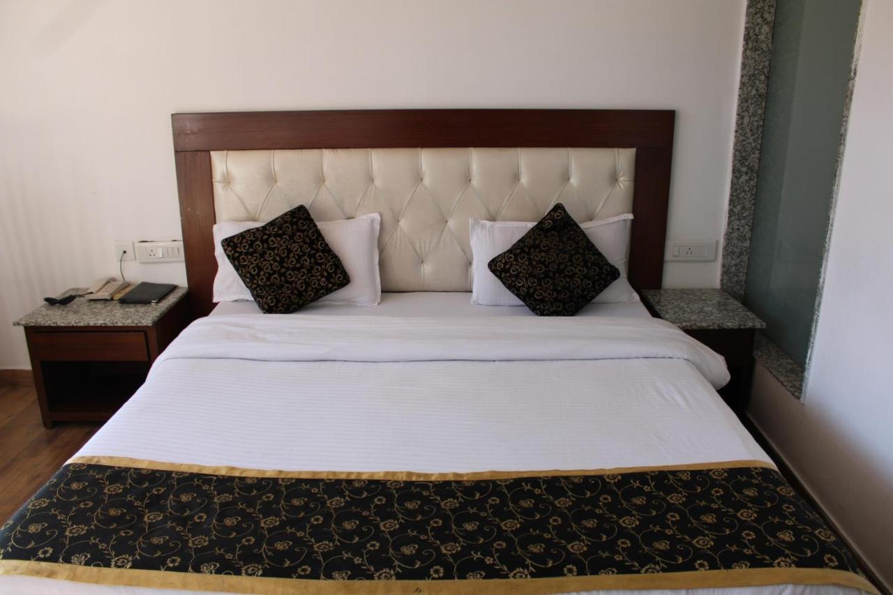 Resort Avexia Comfort - Namaskar Heights Dalhousie