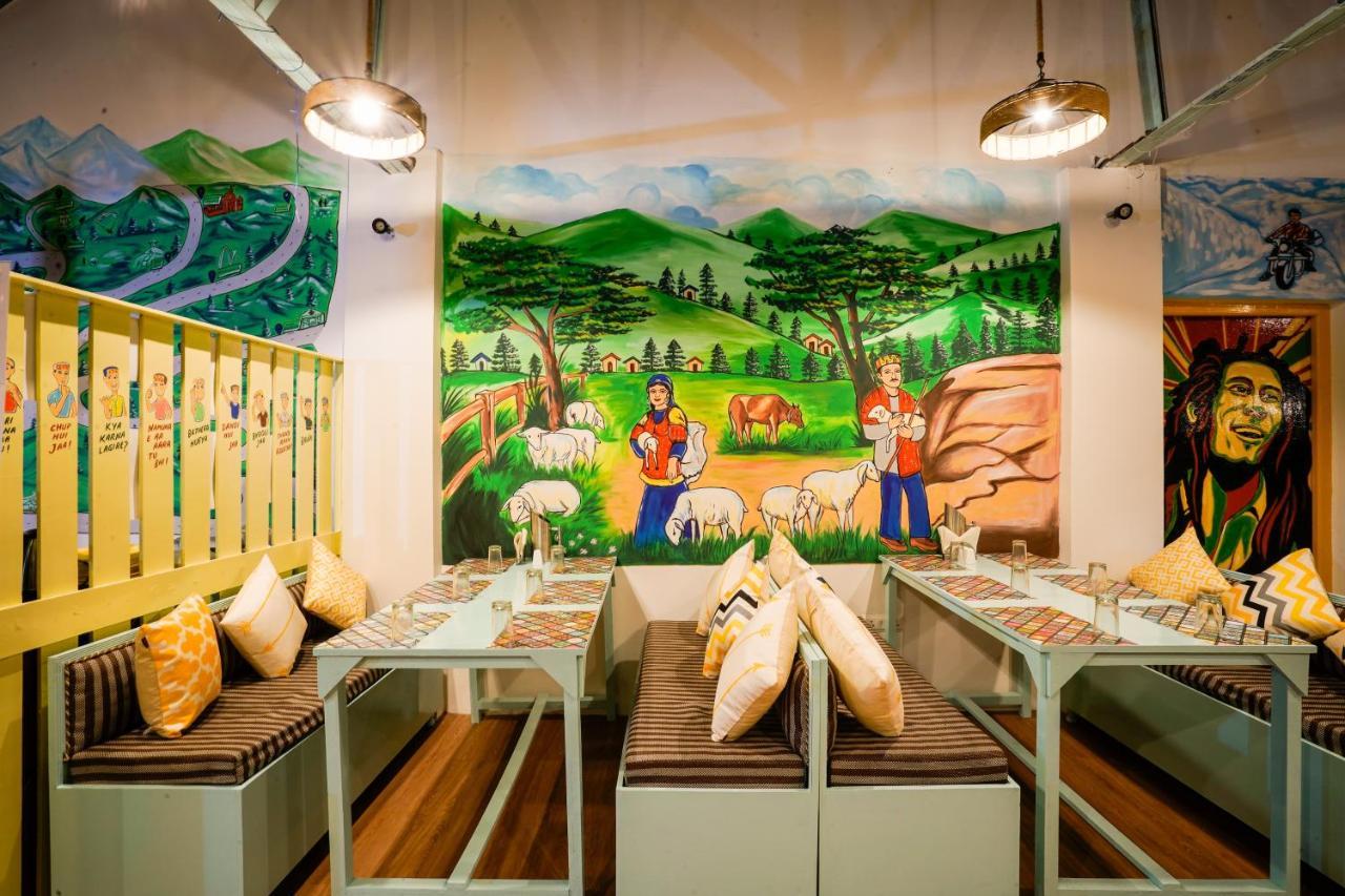 Hostel Zostel *