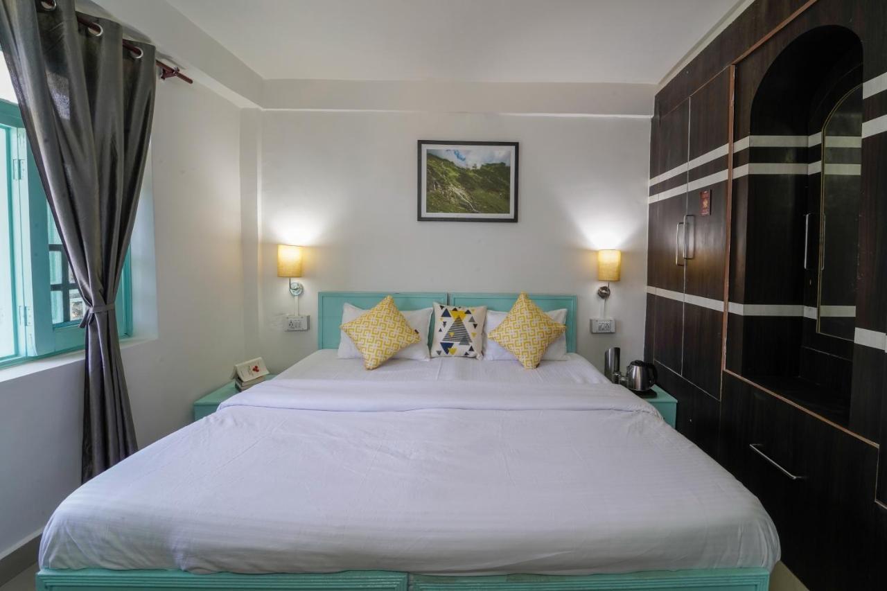 Hostel Zostel *