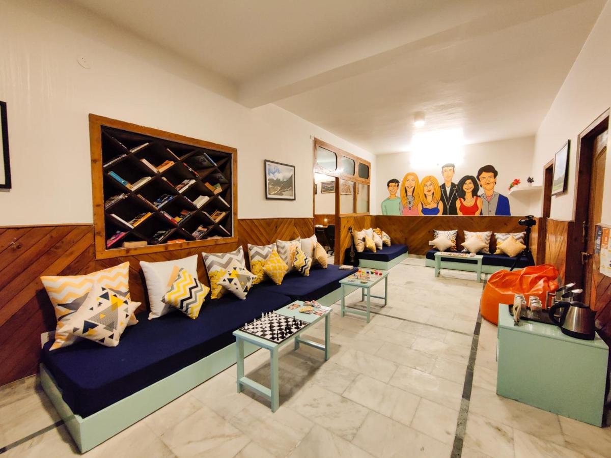 Hostel Zostel *