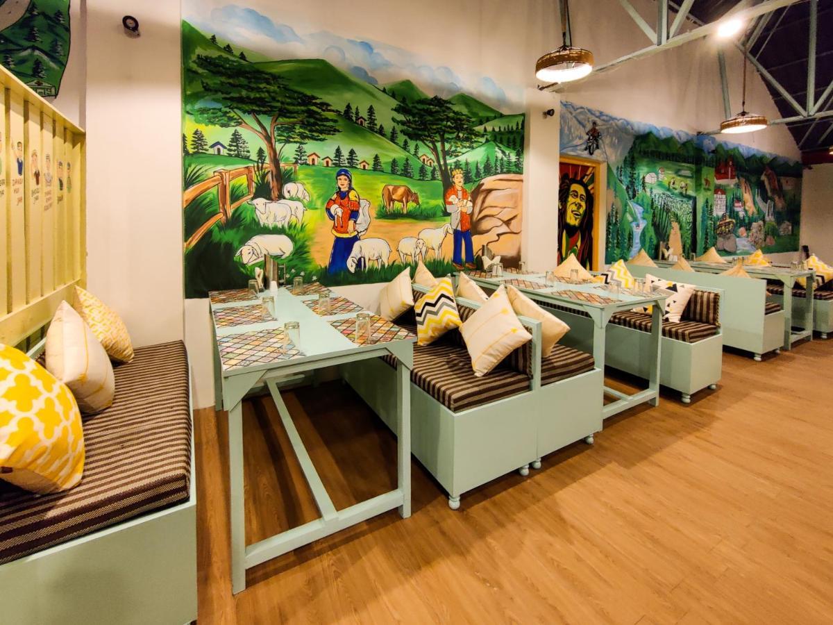 Zostel Hostel *
