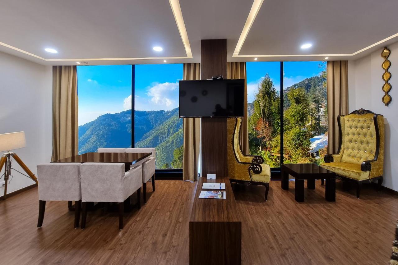 Western 4*