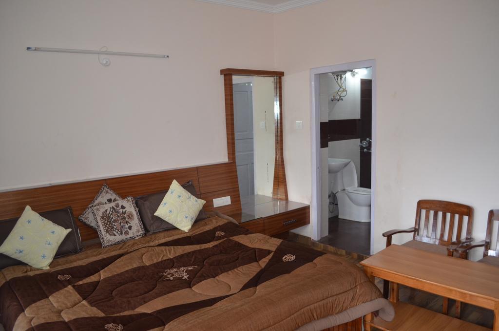 Hotel Monal Dalhousie