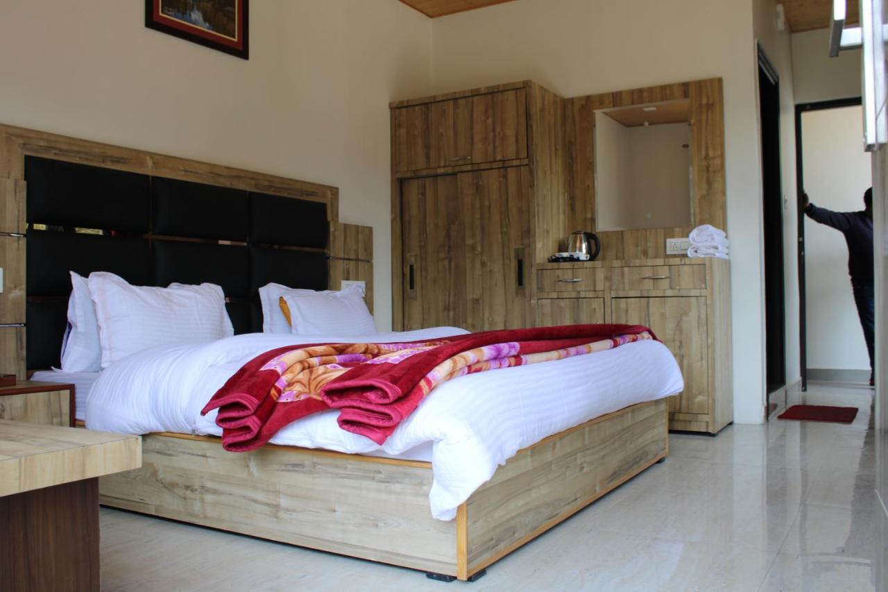 Forest View Dalhousie, Banikhet Hotel 2*