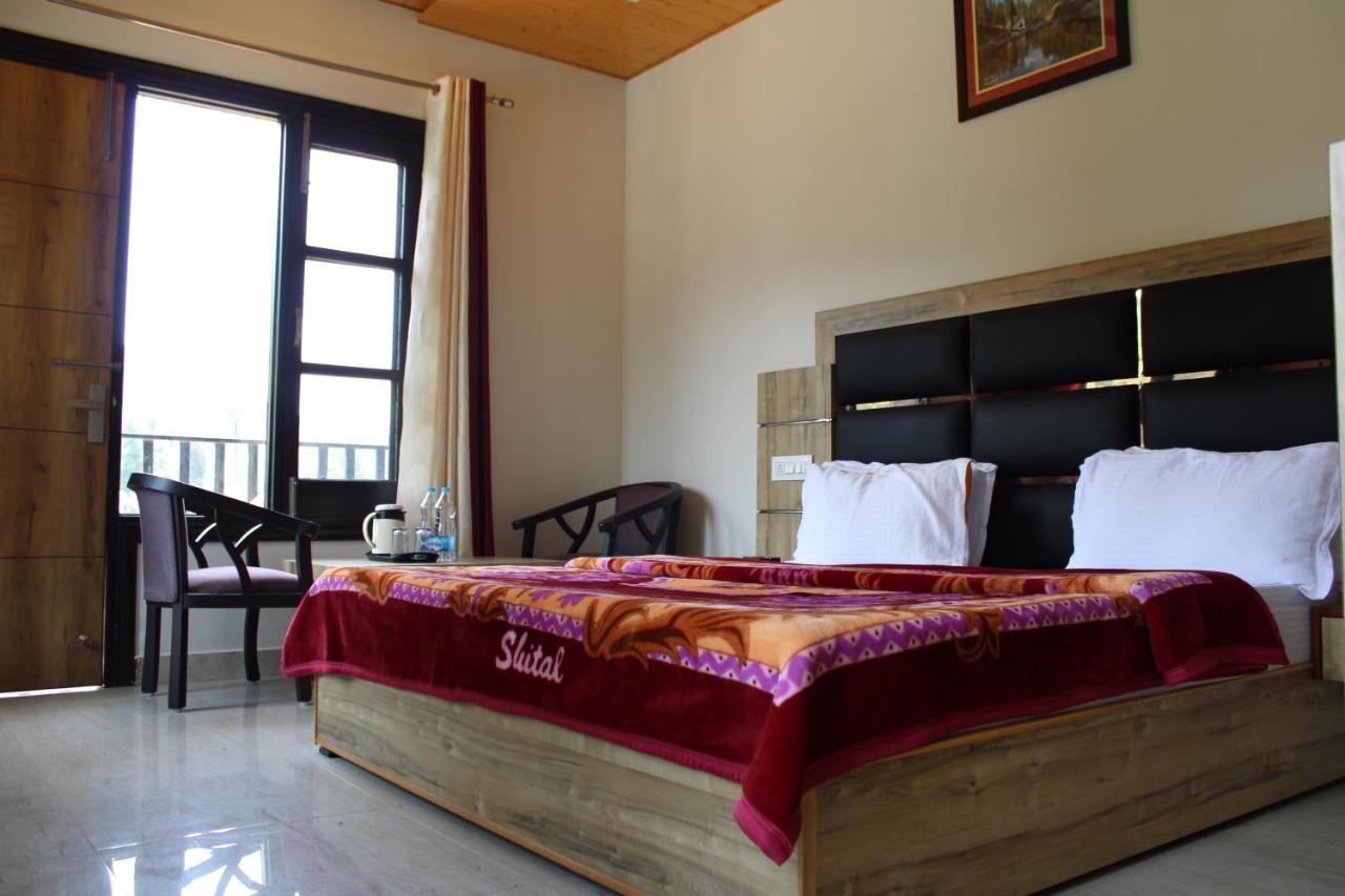 Hotel Forest View Dalhousie, Banikhet