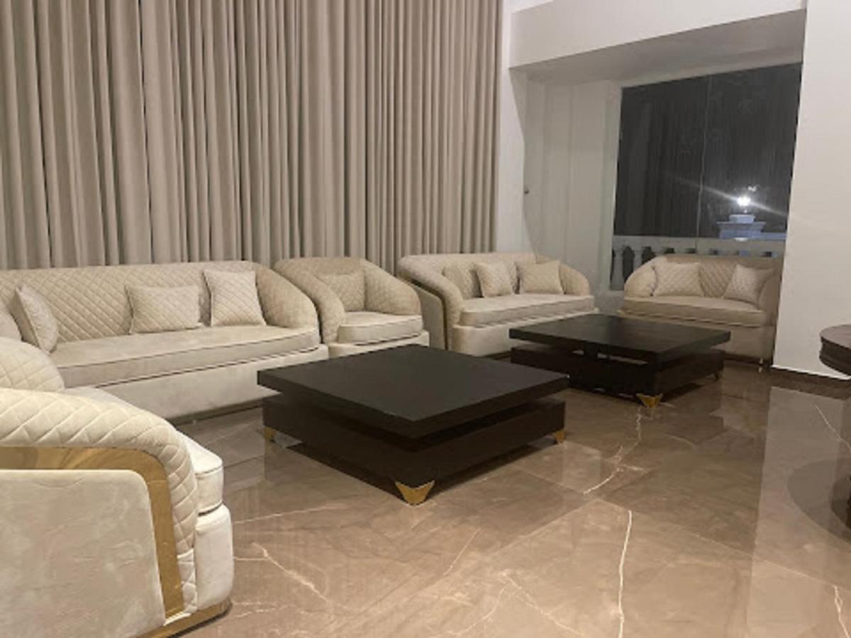 Claret Inn & Suite Dalhousie