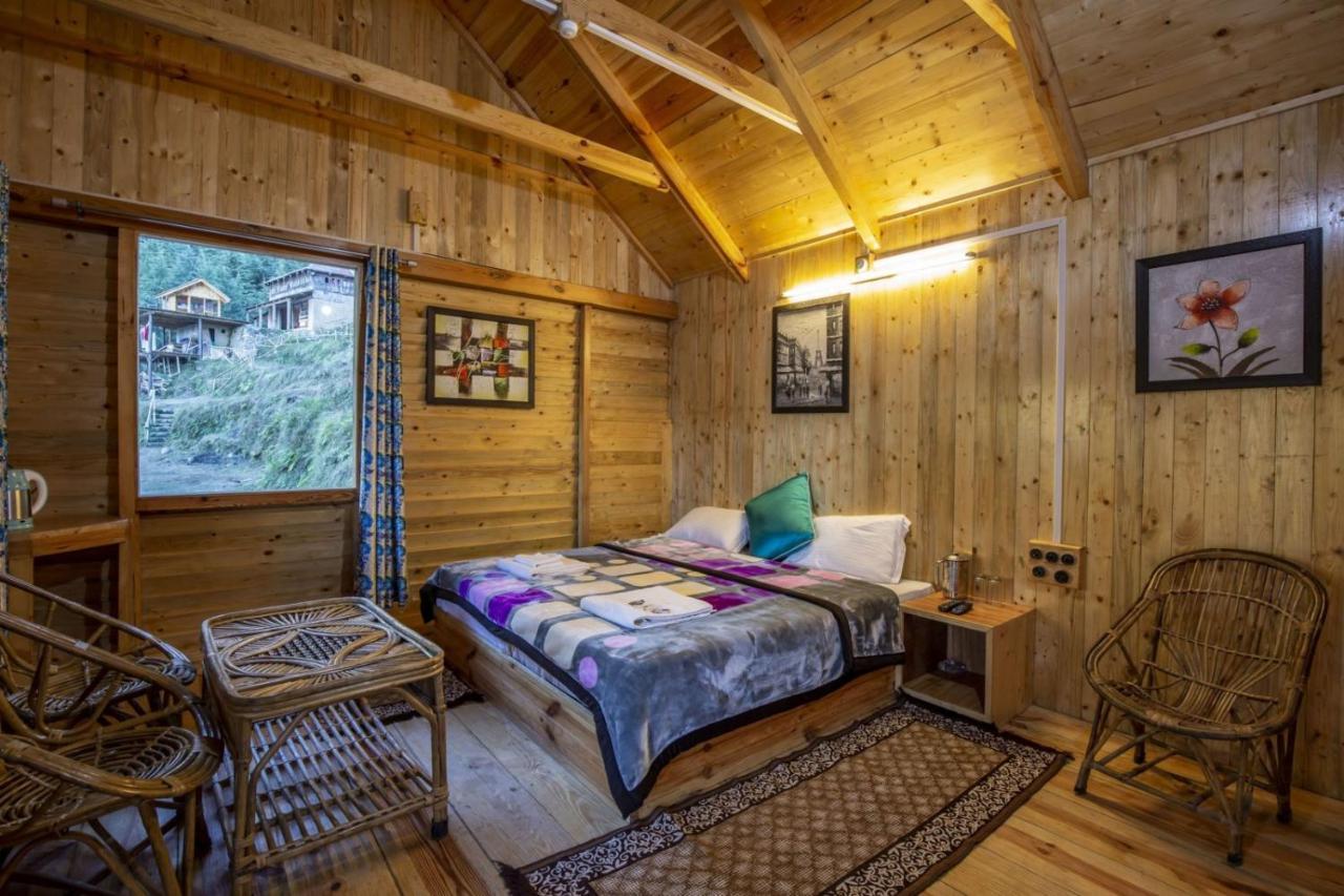Mid Conifer Resort 2*