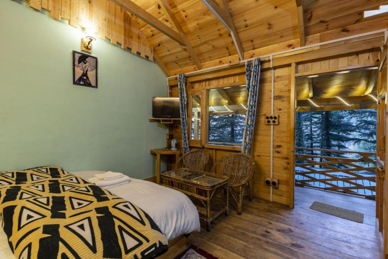 Mid Conifer Resort