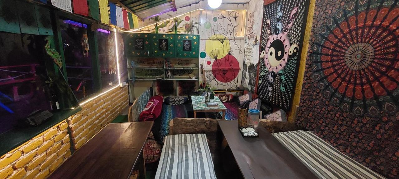 The Birds Hostel, Hostel