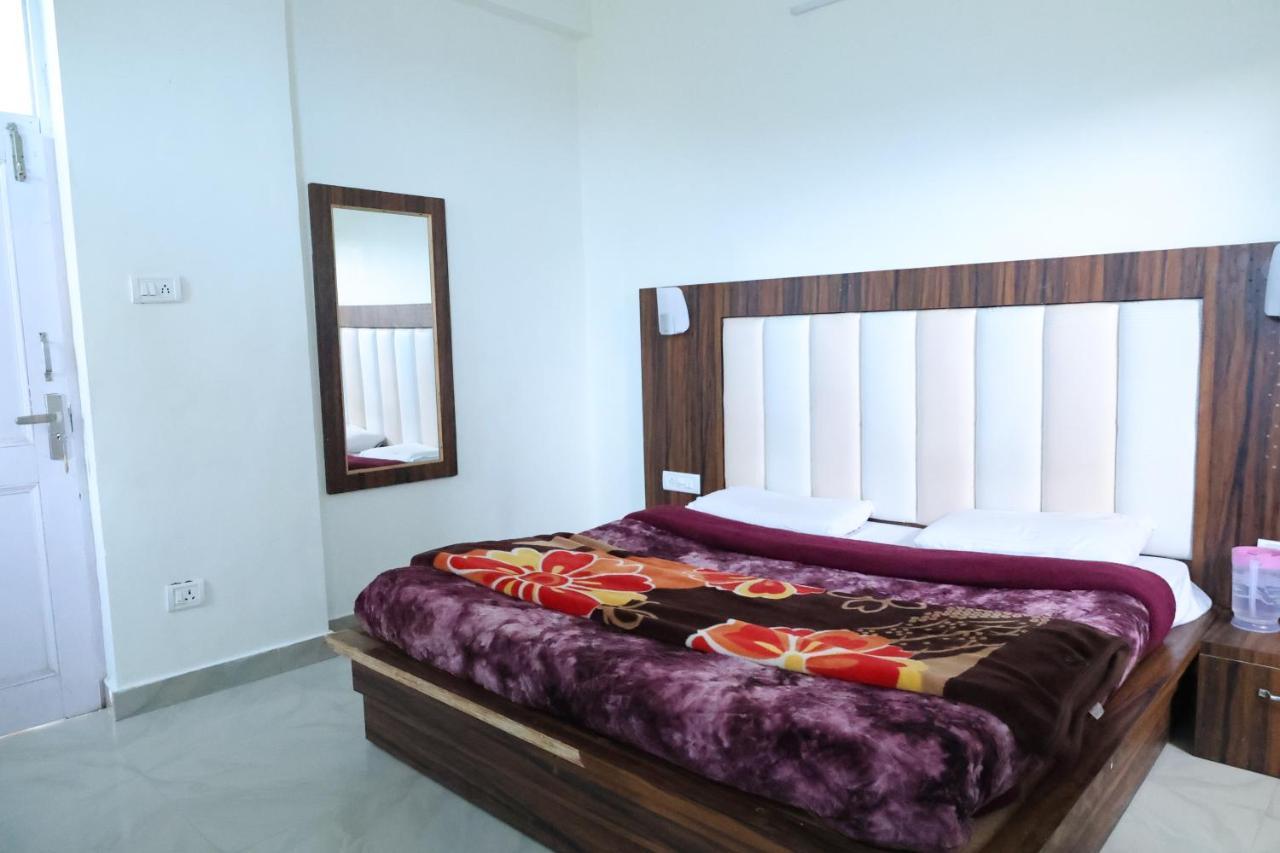 Himalayan - Near Panchpula Water Fall Guest house