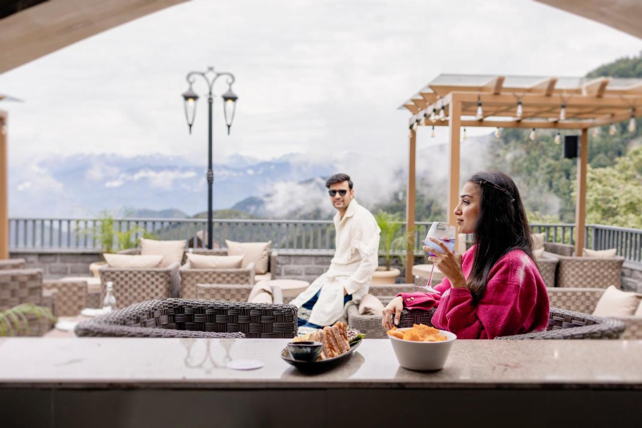Hotel Presidium Sarovar Premiere