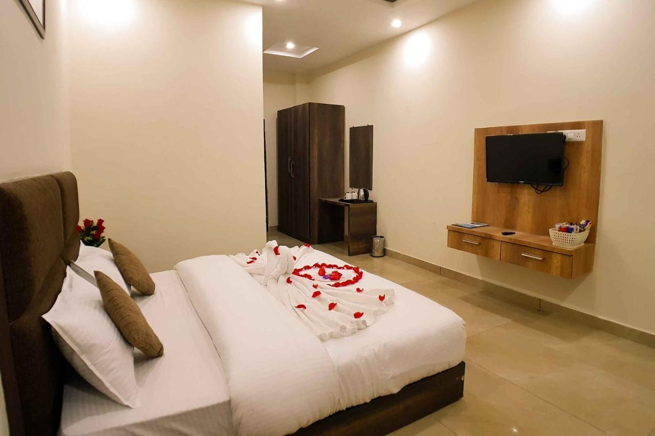 Merriment By Vrb Hotel 2*