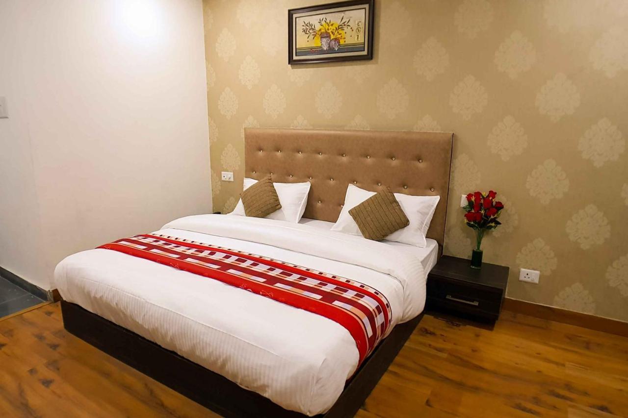 Merriment By Vrb Hotel 2*