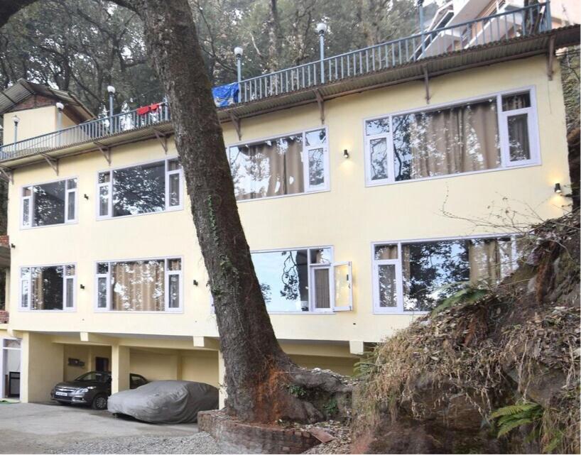 Townshouse Dalhousie Mall Road Hotel
