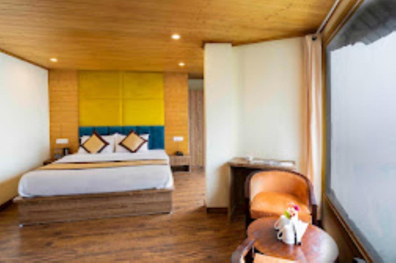 Snow Castle Hotel 4*