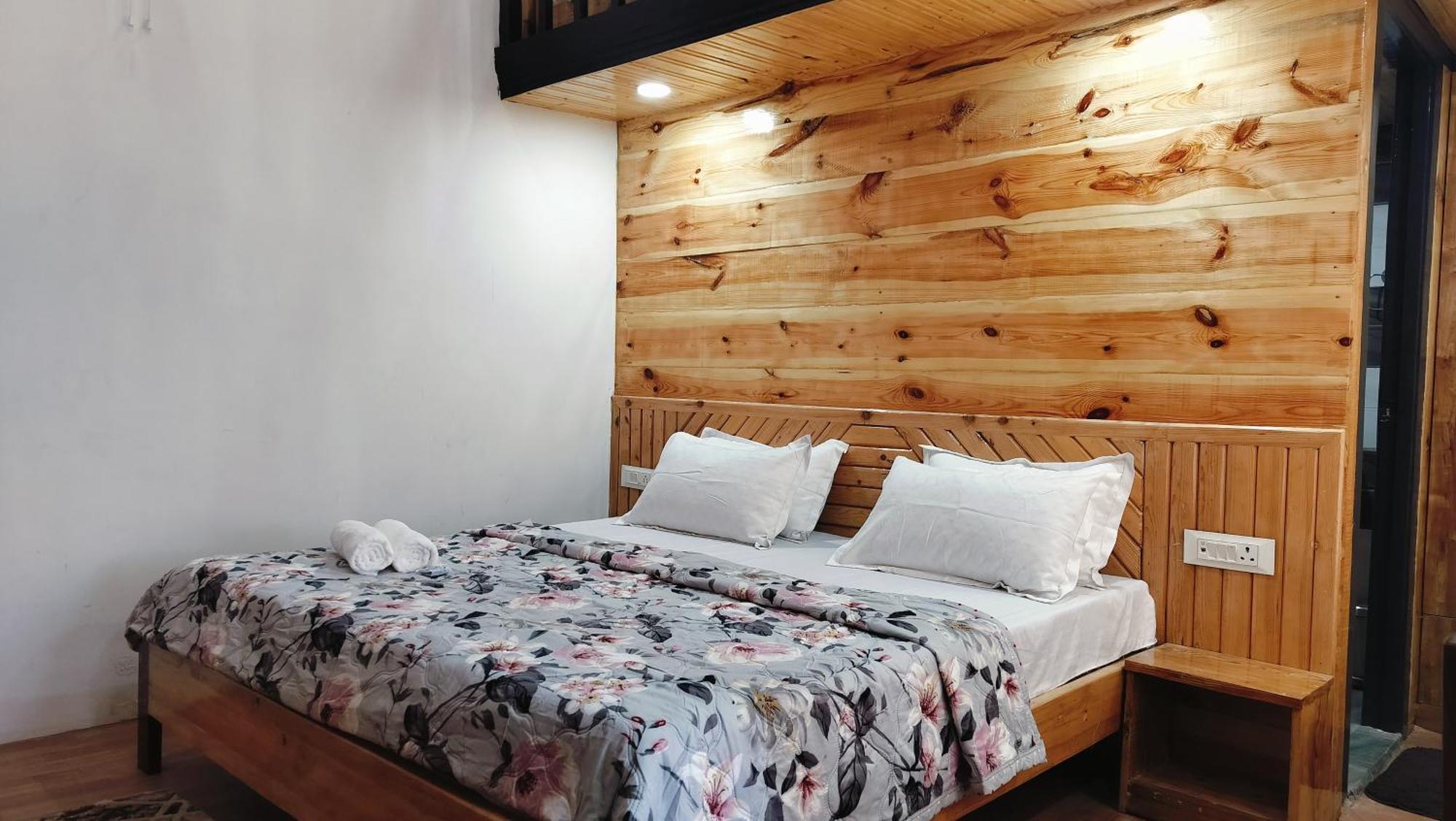 Baikunth Homes Homestay