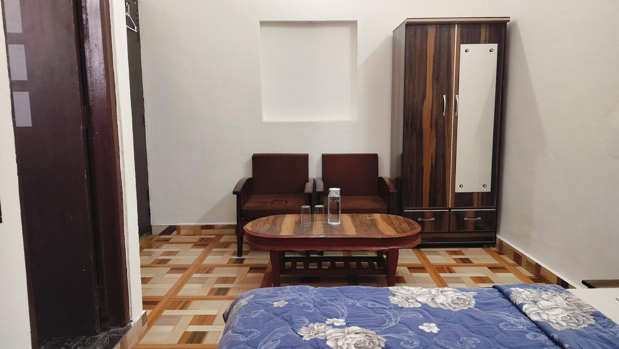 Homestay Baikunth Homes Dalhousie