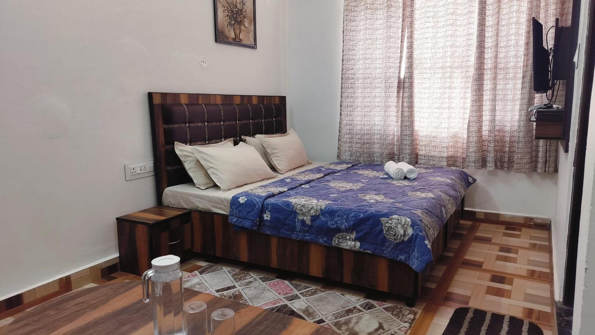 Baikunth Homes