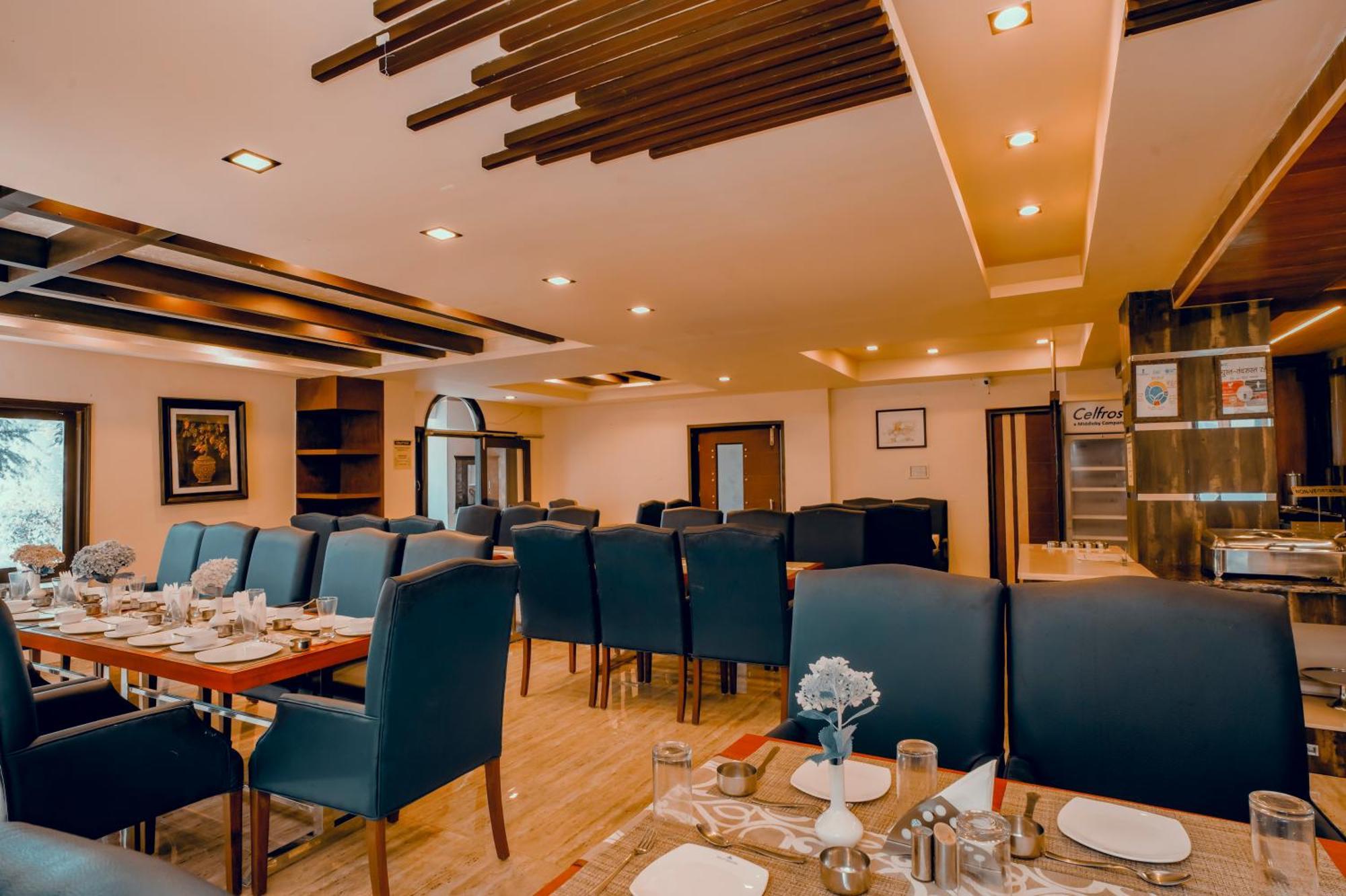 Vilasa Lall Ji Resort 4*