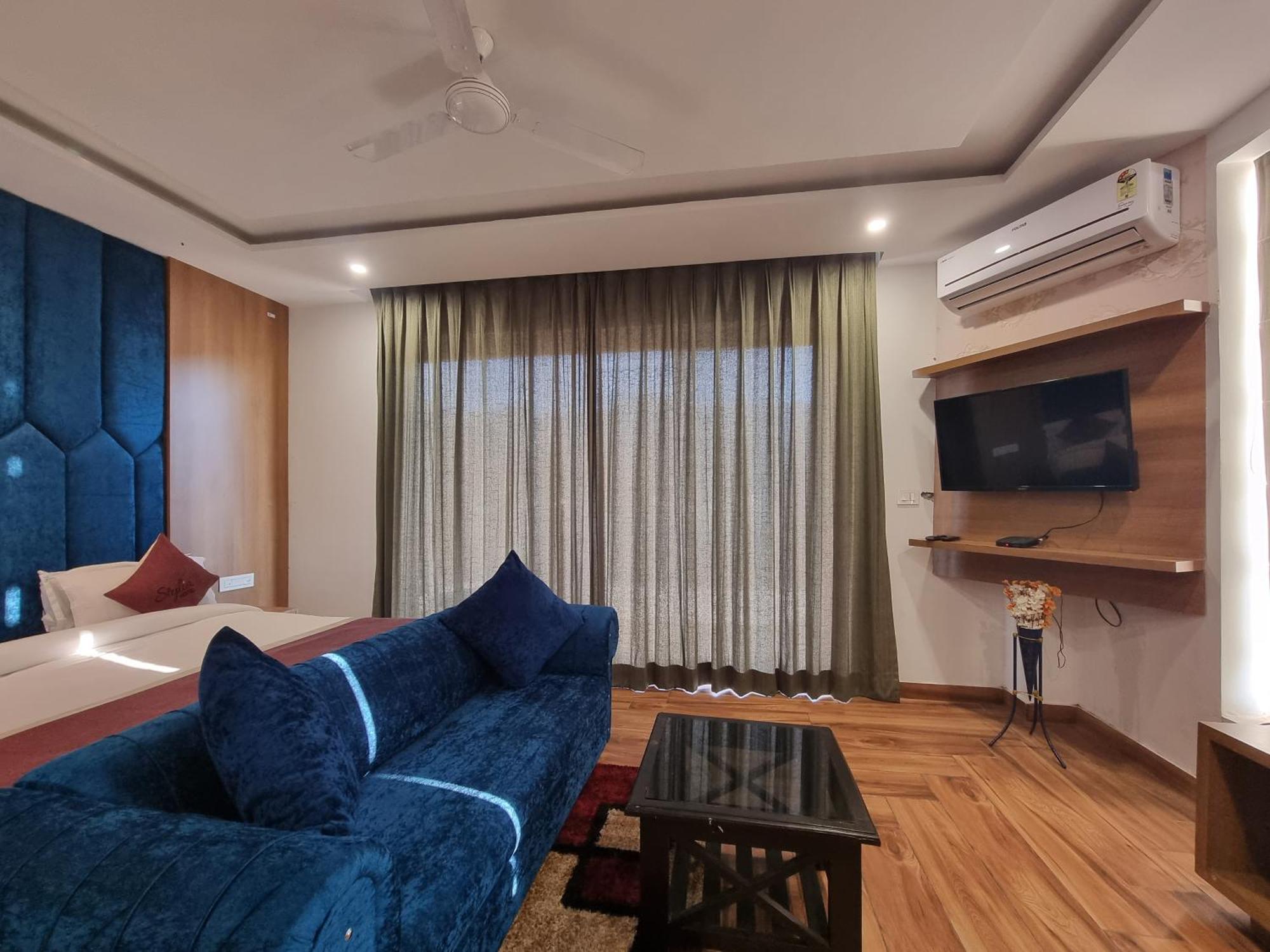 Hotel Stylia 3*