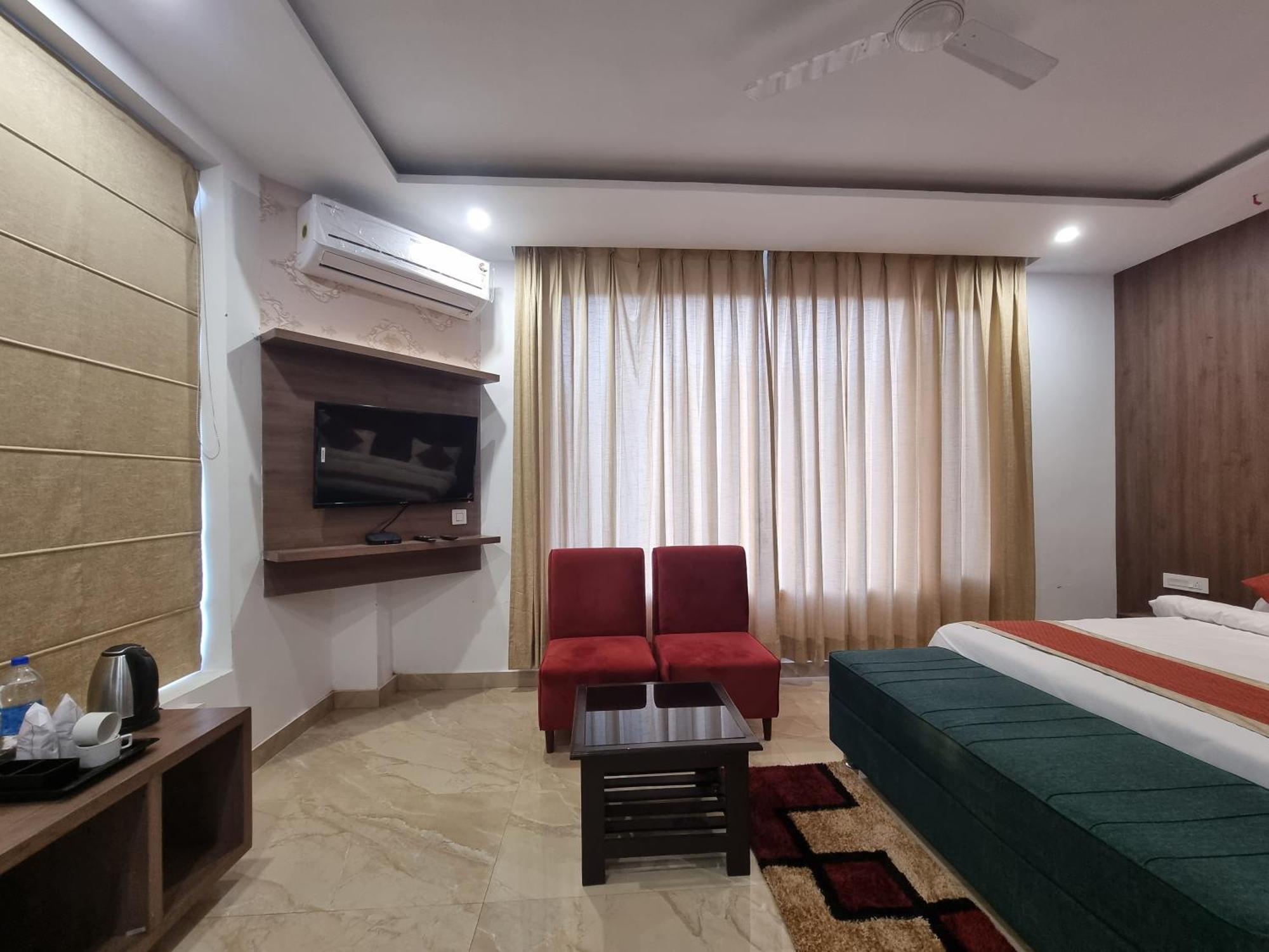 Stylia Hotel 3*