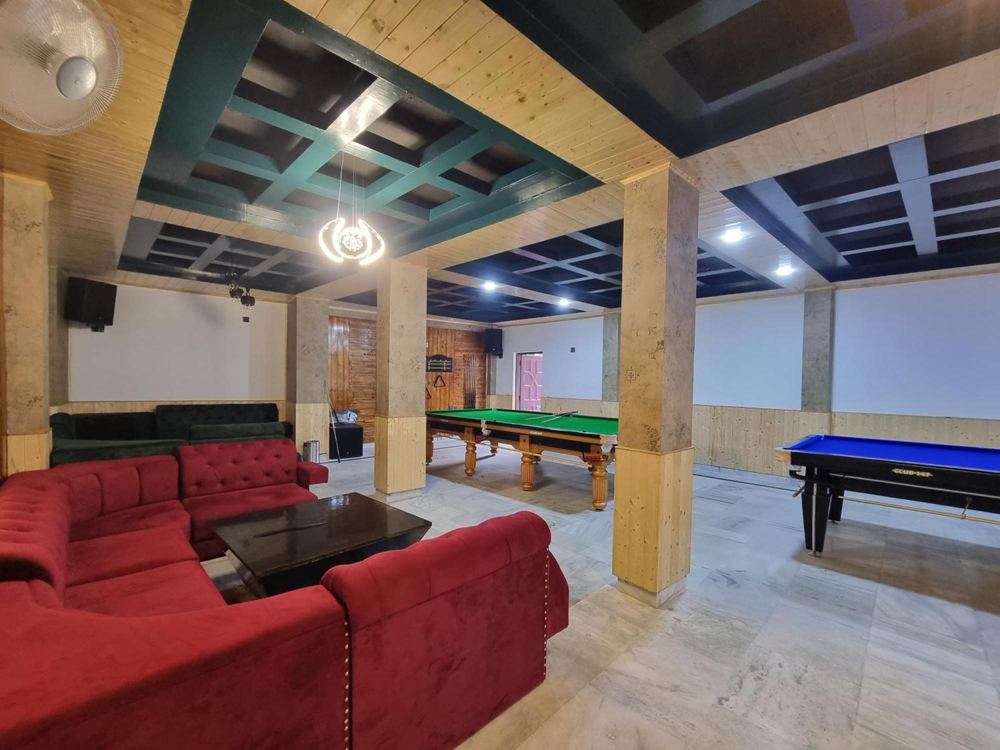 Satyadev Grand * Dalhousie